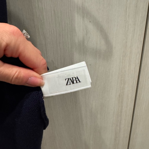 Zara Navy Knit Top - Picture 4 of 5